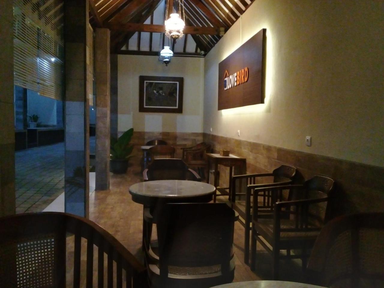 Wisma Lovebird Kalianget Exterior photo