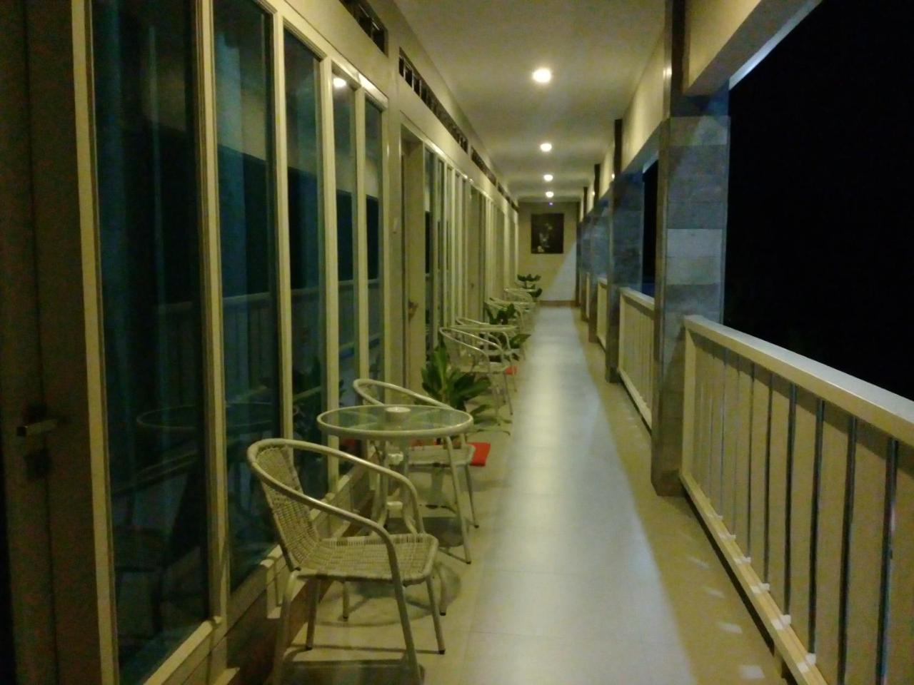 Wisma Lovebird Kalianget Exterior photo